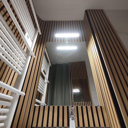 Апартаменты Cosy Entre Centre Et Hopital Монлюсон Экстерьер фото